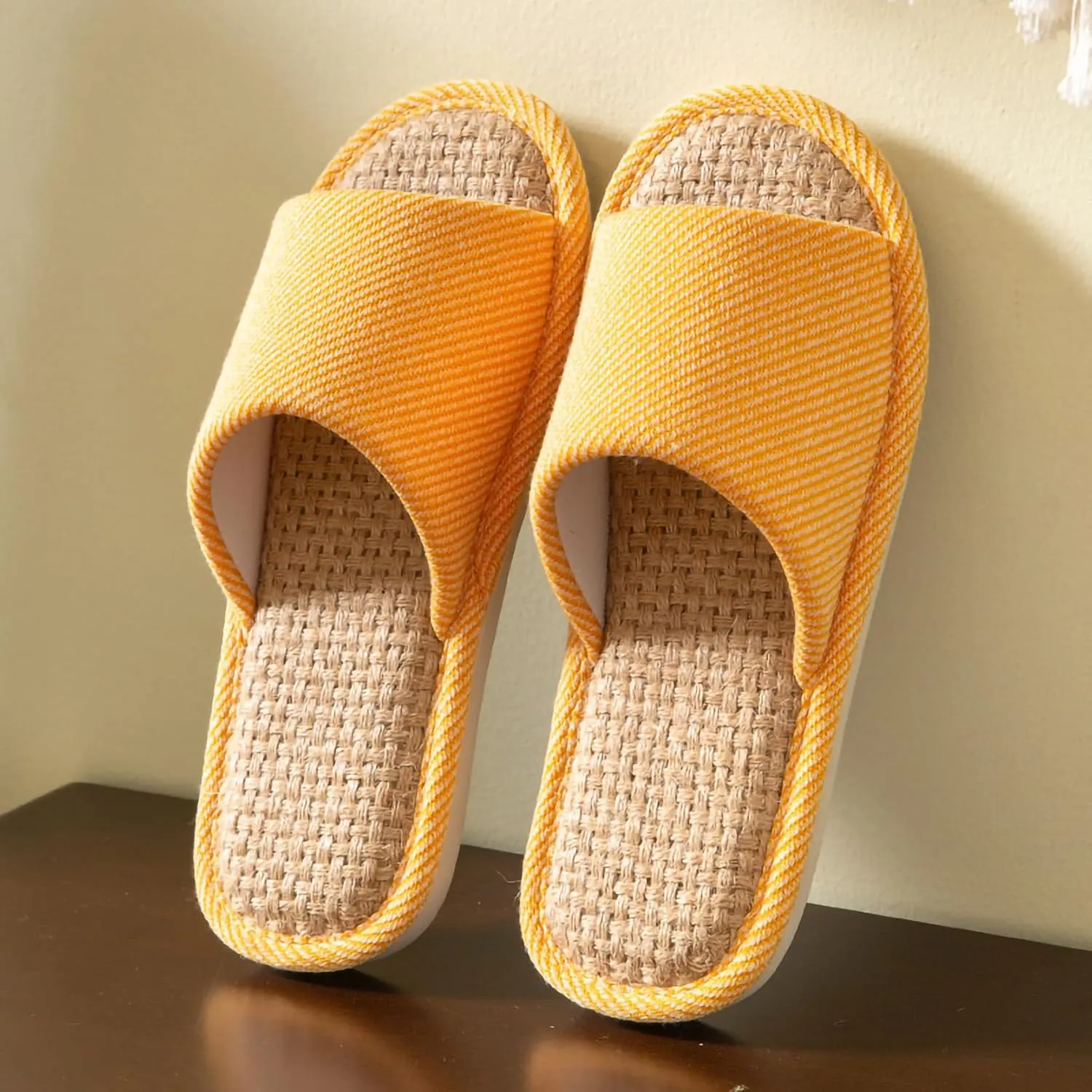 Cloth Slippers Linen Slippers - Breathable, Anti-Slip, Easy to Clean - Summer Silent Slippers for Women and Men