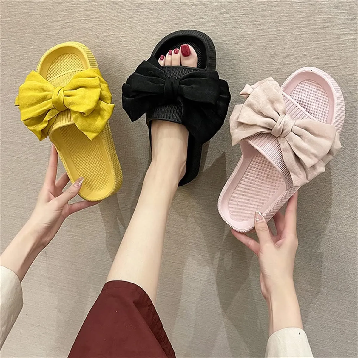 Flower Cloud Sliders for Women Non-Slip Bath Slippers House Quick Drying Slides Pillow Slipper Open Toe Soft Sandals Pink Yellow White Black