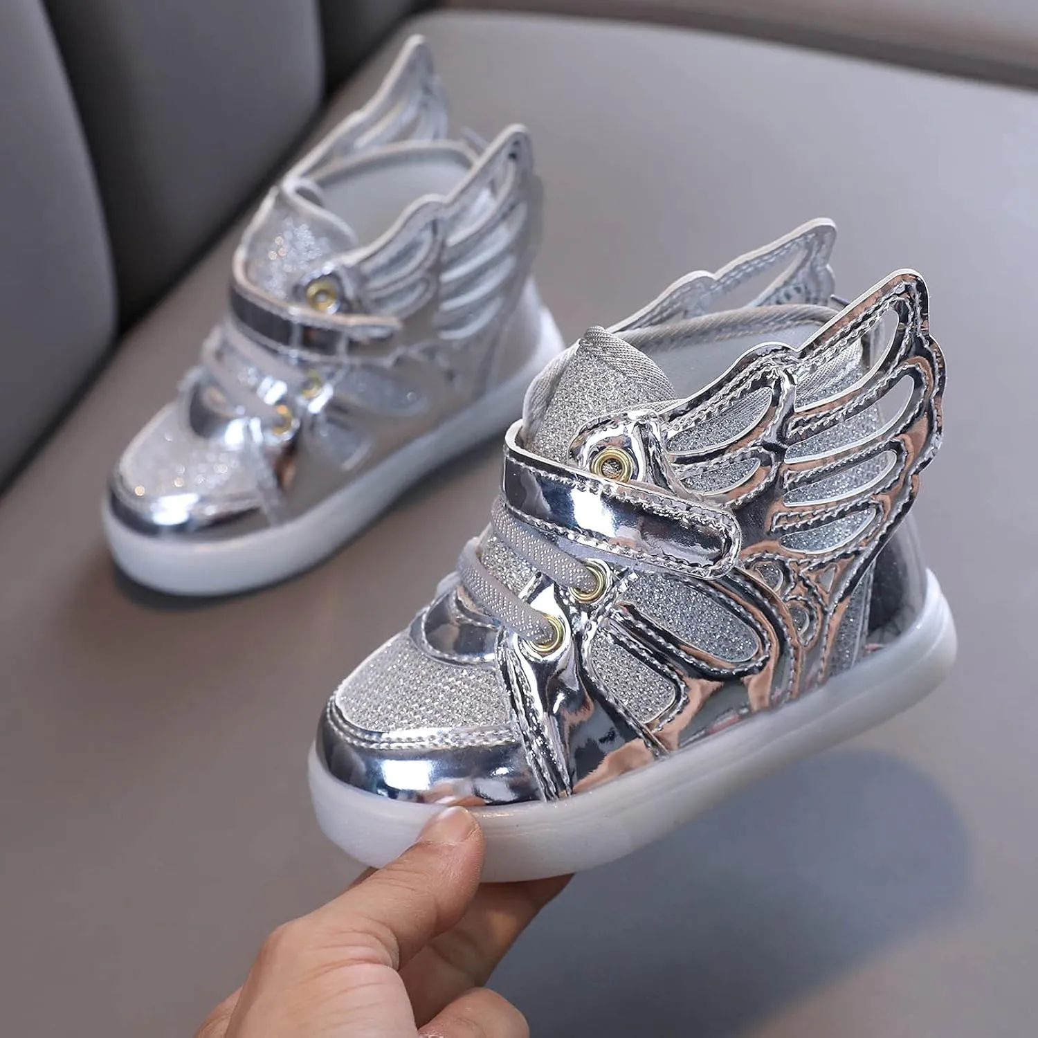 Kids Boys Girls Lights Luminous Sports Shoes Athletic Wing Trainers High-top Lightweight Soft Breathable Sneakers