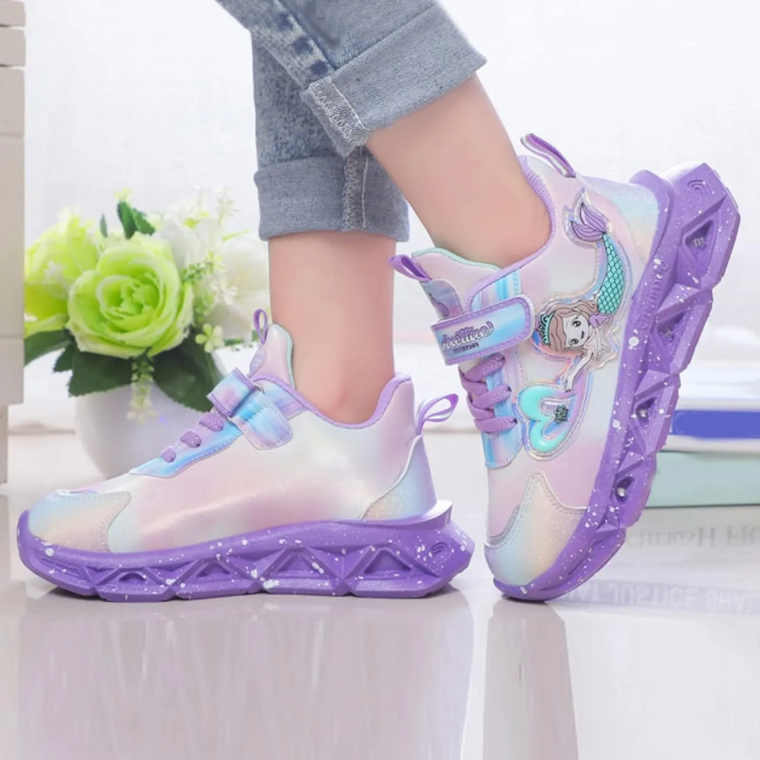 Light Up Shoes for Girls Kids Toddler Breathable Flashing Sneakers Breathable Lightweight Casual Shoe Kids Girl