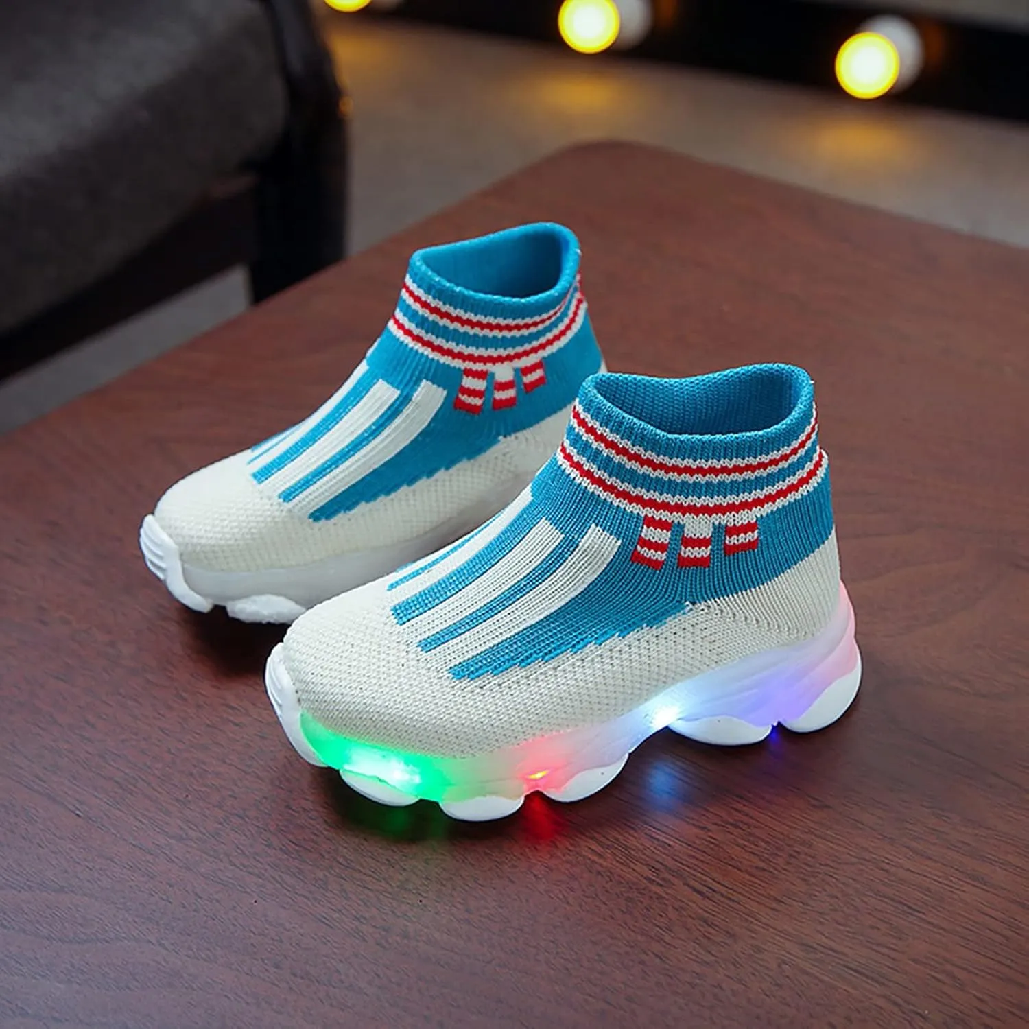 Light Up Shoes Toddler Mesh Lightweight Flashing Breathable Soft Sole Walking Sock Sneakers for Baby Sandals Women