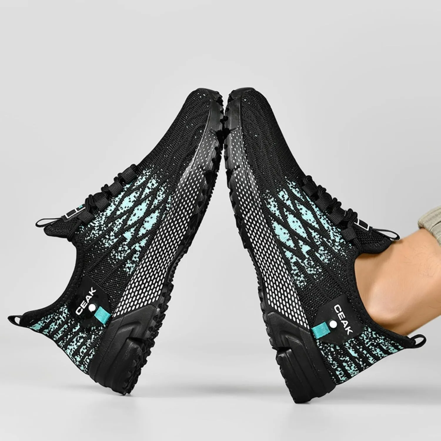 Men's High - end Ultra - Light Running Shoes for Sports Tests, Available in Large Sizes (6.5-10.5), Breathable Mesh Design