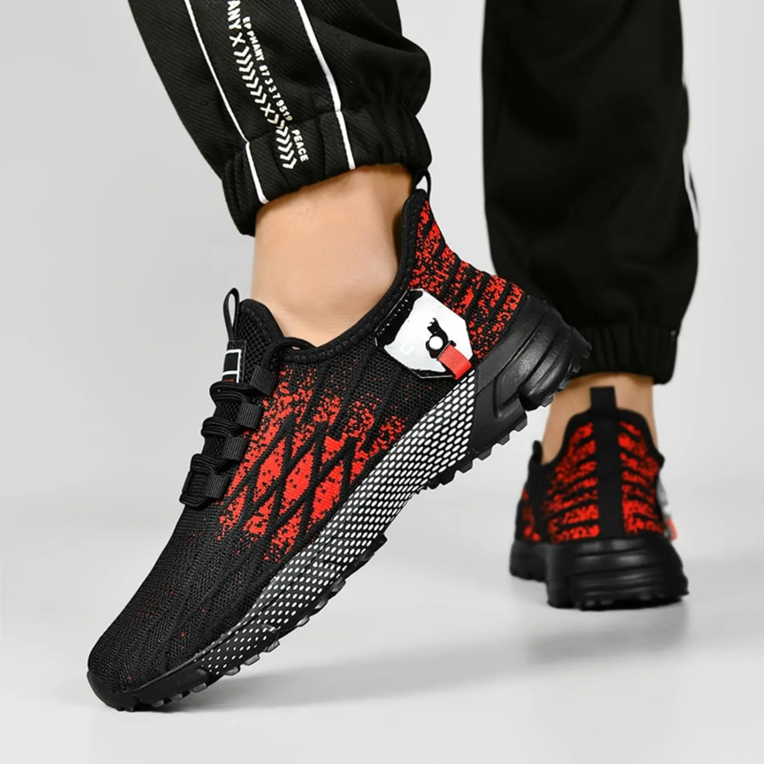 Men's High - end Ultra - Light Running Shoes for Sports Tests, Available in Large Sizes (6.5-10.5), Breathable Mesh Design