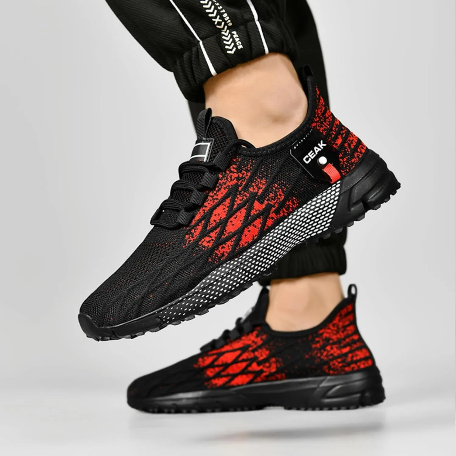 Men's High - end Ultra - Light Running Shoes for Sports Tests, Available in Large Sizes (6.5-10.5), Breathable Mesh Design