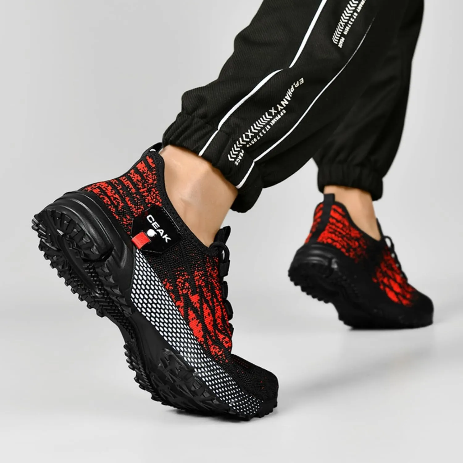 Men's High - end Ultra - Light Running Shoes for Sports Tests, Available in Large Sizes (6.5-10.5), Breathable Mesh Design