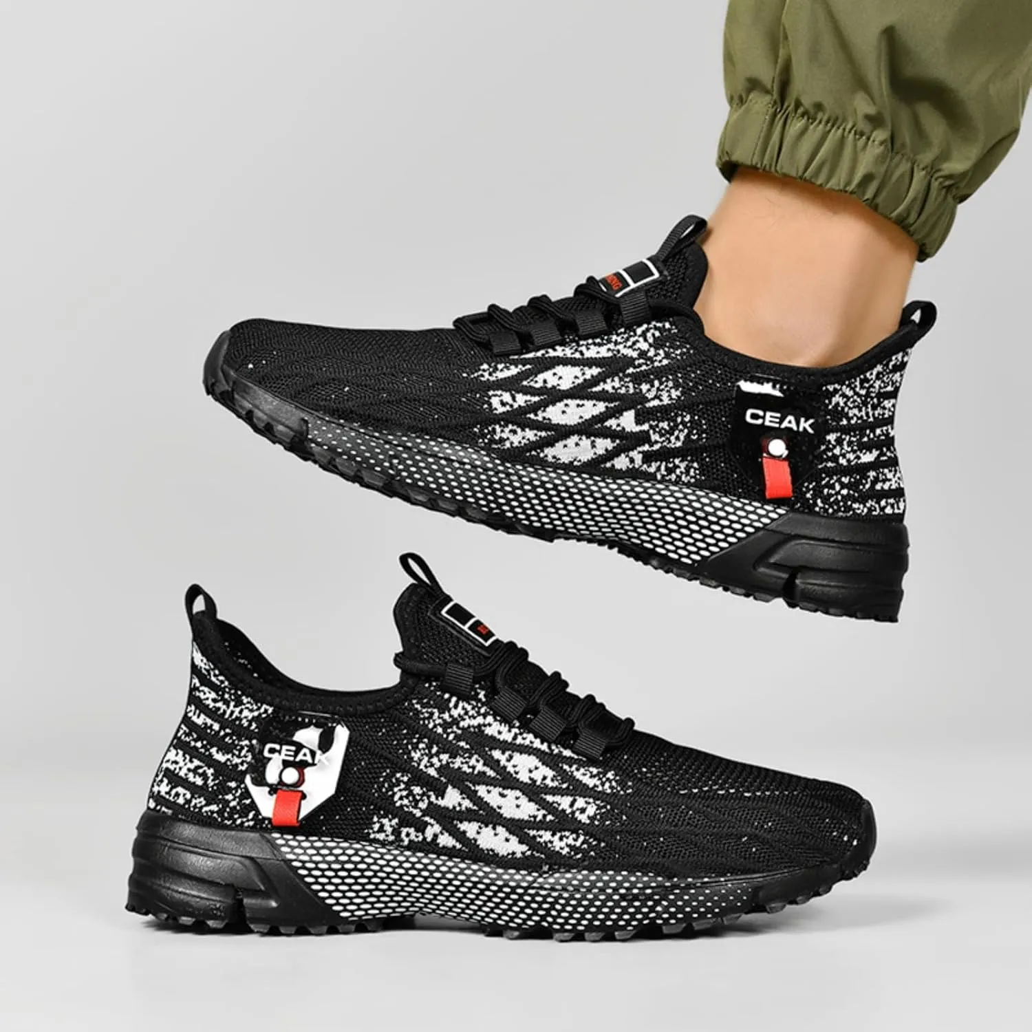 Men's High - end Ultra - Light Running Shoes for Sports Tests, Available in Large Sizes (6.5-10.5), Breathable Mesh Design