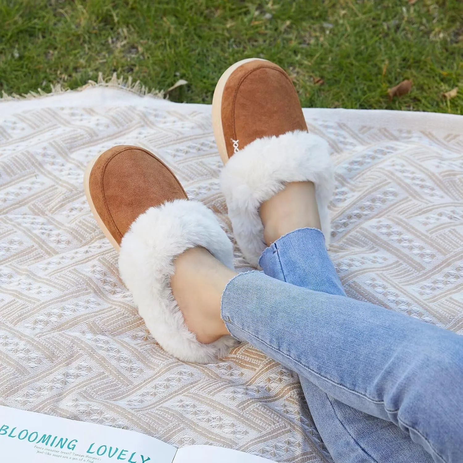 NineCiFun Women's and Men's Suede House Slippers Slip on Fuzzy Slippers with Faux Fur Lining Indoor Outdoor Home Shoes with Rubber Sole