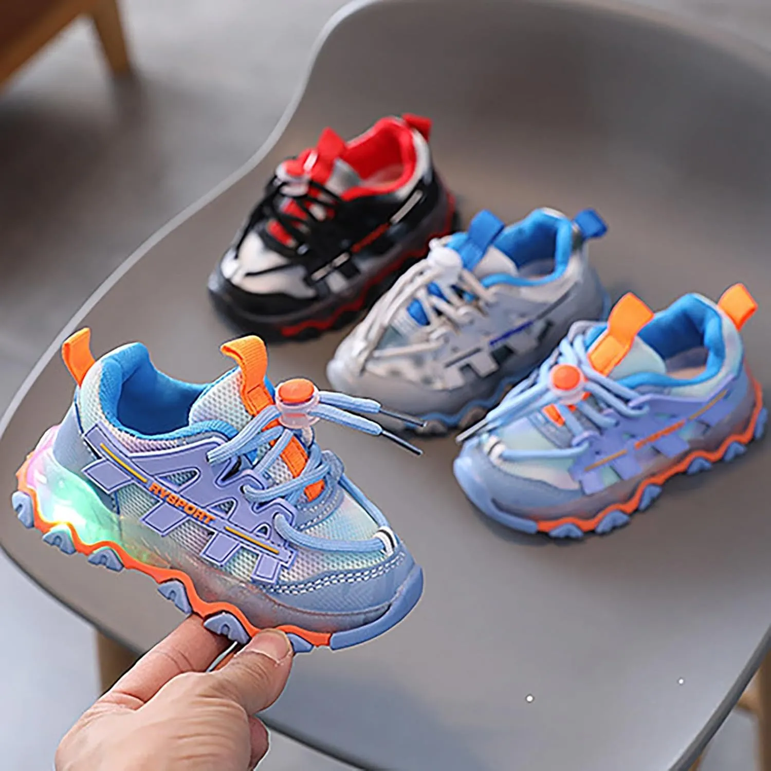 Toddler Boys Girls Light Up Shoes Flashing Lightweight Mesh Breathable Adorable Casual Sneaker for Big Kids Girls