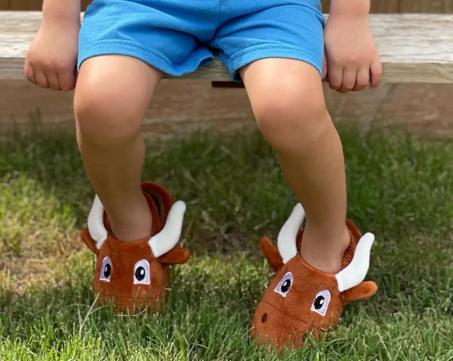 Toddler Slippers for Boys and Girls | Cute Slippers for Babies and Toddlers 2-6 | Indoor Slippers Made of Soft Cotton for Bedroom, Bathroom, and House in Any Season