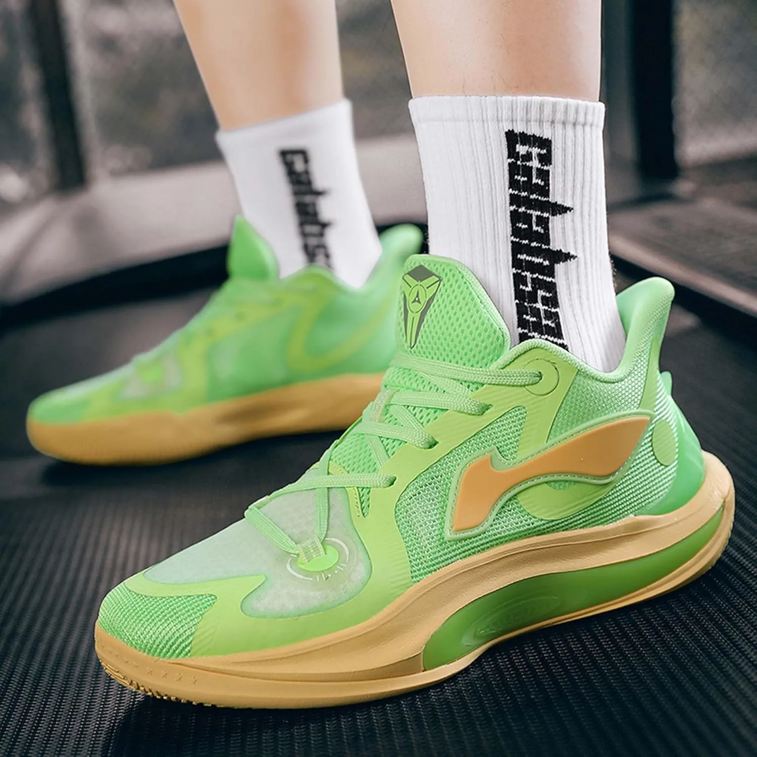 Unisex Fashion Basketball Shoes Teenage Non-Slip Running Training Sneakers Men's Casual Sneakers Women's Tennis Casual Sneakers