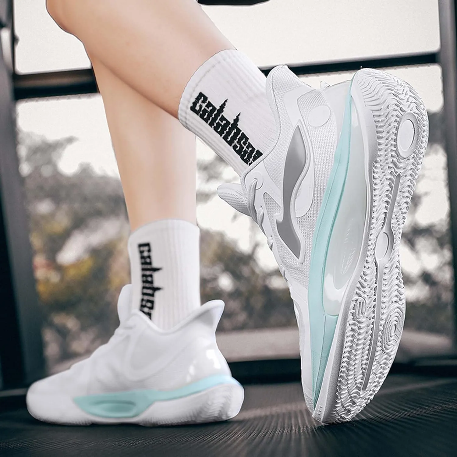 Unisex Fashion Basketball Shoes Teenage Non-Slip Running Training Sneakers Men's Casual Sneakers Women's Tennis Casual Sneakers