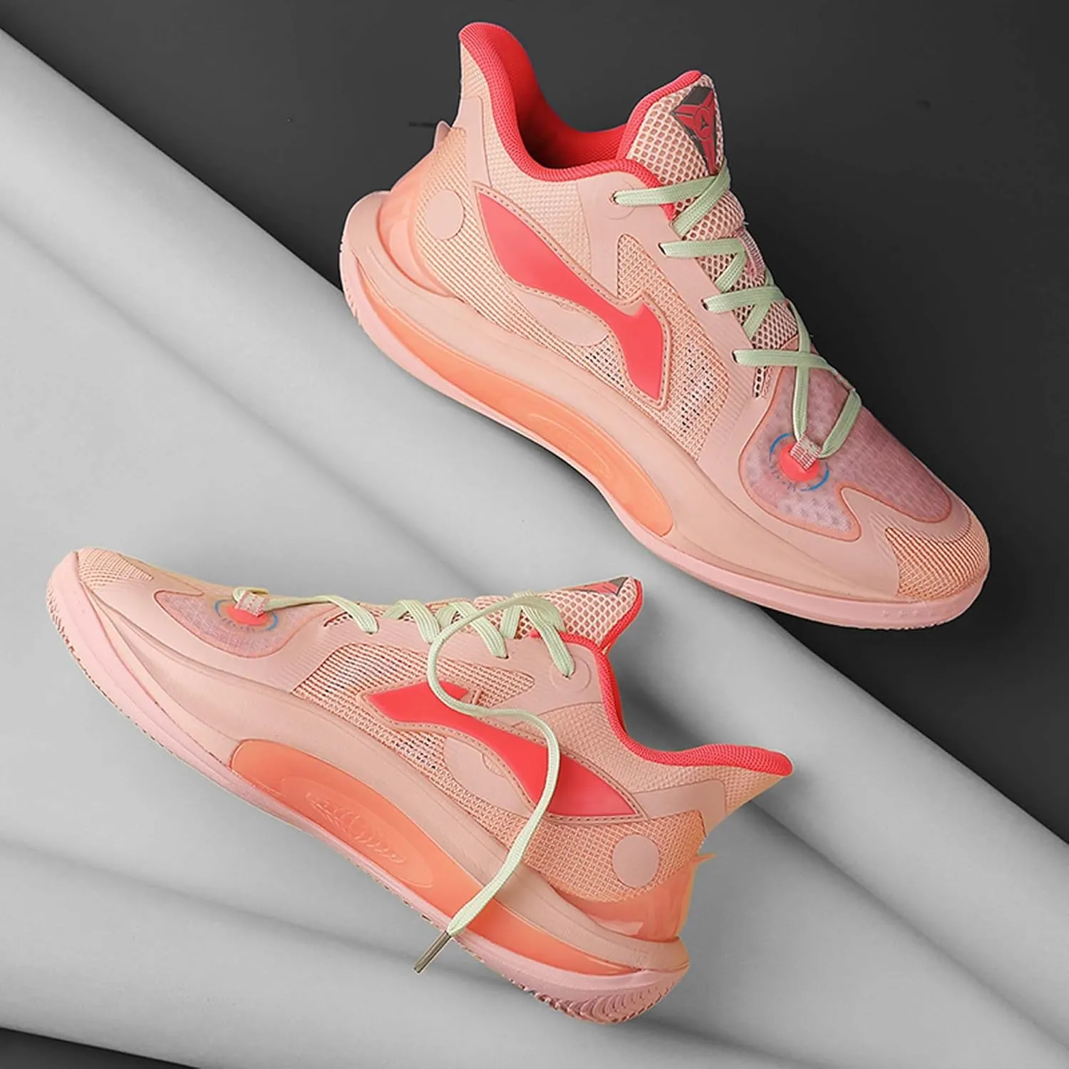 Unisex Fashion Basketball Shoes Teenage Non-Slip Running Training Sneakers Men's Casual Sneakers Women's Tennis Casual Sneakers