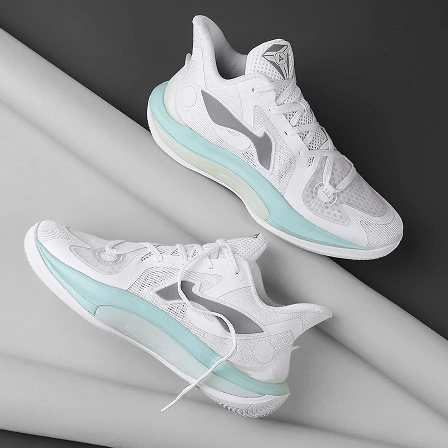 Unisex Fashion Basketball Shoes Teenage Non-Slip Running Training Sneakers Men's Casual Sneakers Women's Tennis Casual Sneakers