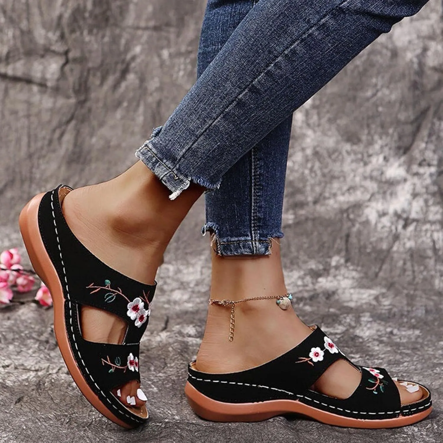 Vacation Sandals for Women Memory Foam Beach Slides Breathable Casual Sandals Women's Thick Bottom Sandals