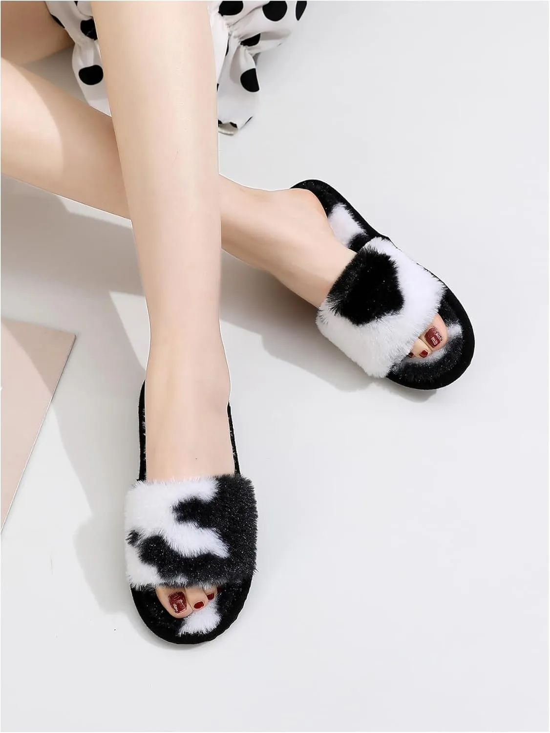 Verdusa Women's Cow Print Fuzzy House Bedroom Slippers Slip On Furry Slippers Shoes