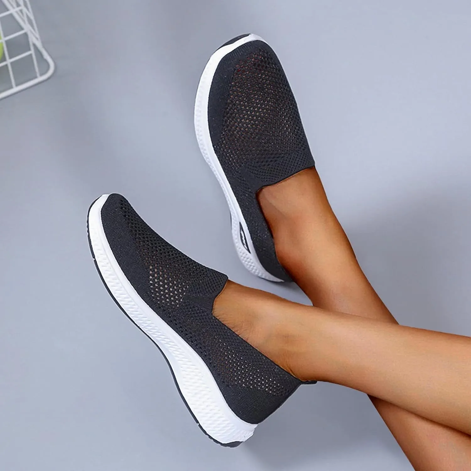 Women Canvas Slip On Sneakers Casual Walking Shoes Lightweight Flat Comfortable Elastic Non Slip Loafers