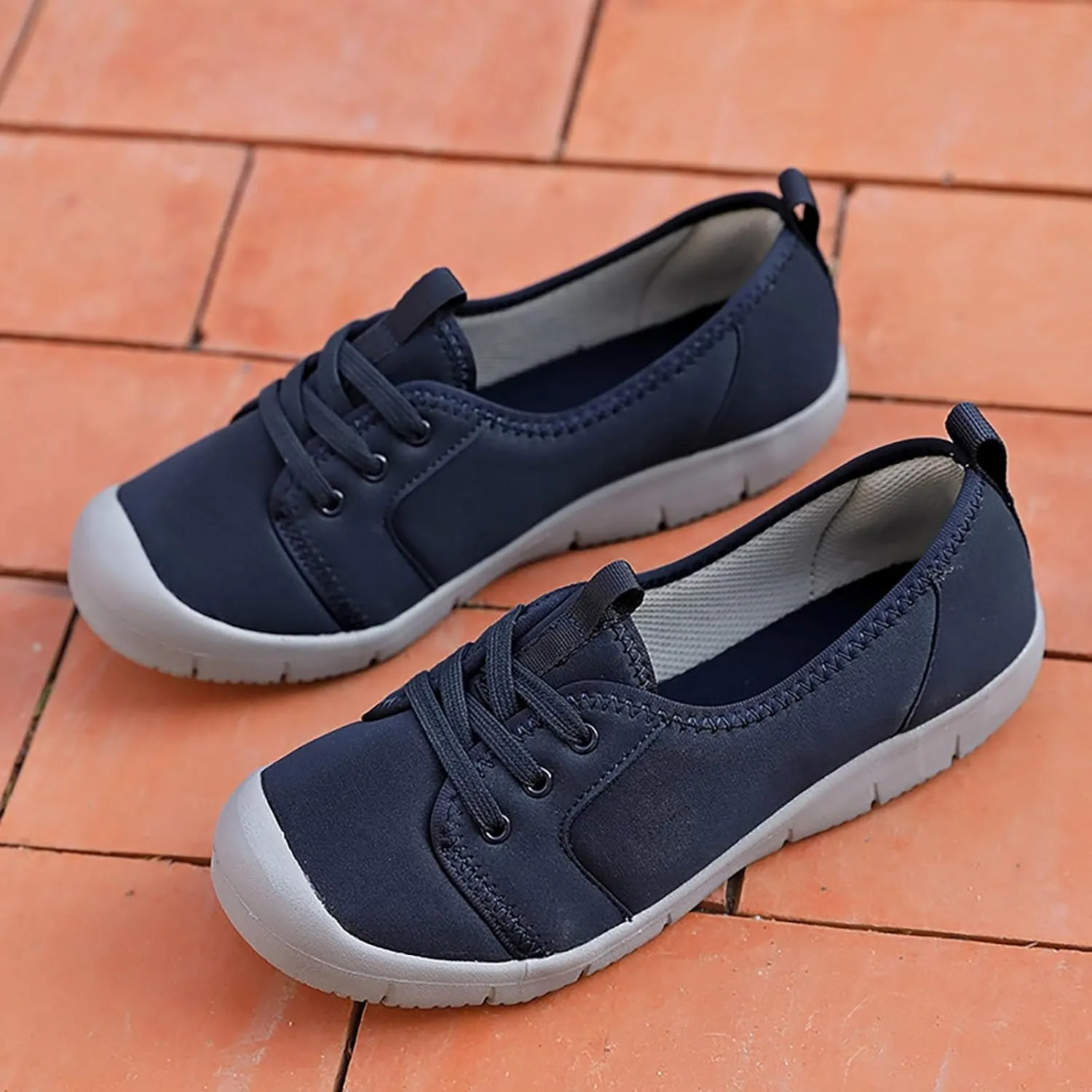 Women Comfortable Slip On Shoes Casual Walking Sneakers Lightweight Canvas Flats Non Slip Breathable Loafers