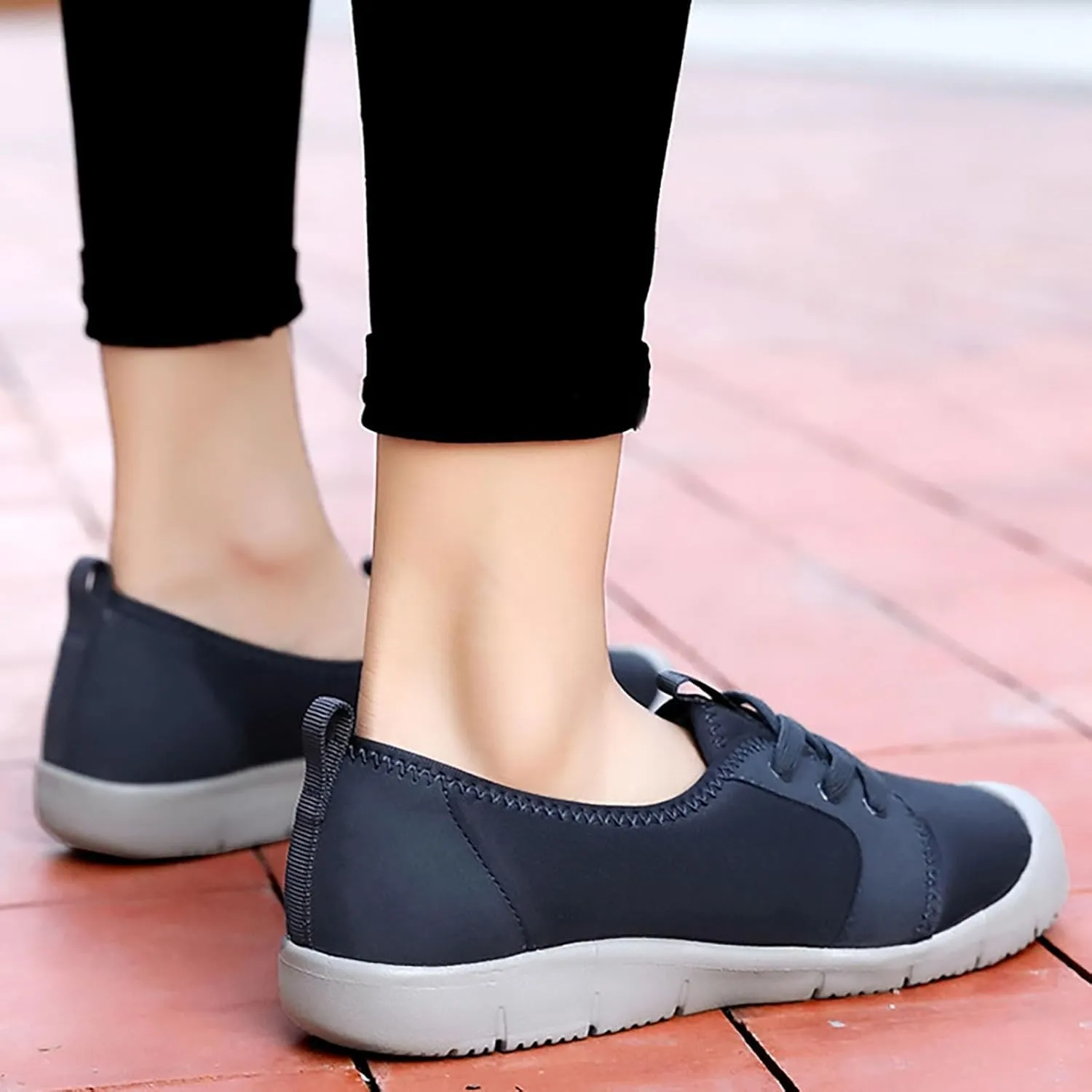 Women Comfortable Slip On Shoes Casual Walking Sneakers Lightweight Canvas Flats Non Slip Breathable Loafers