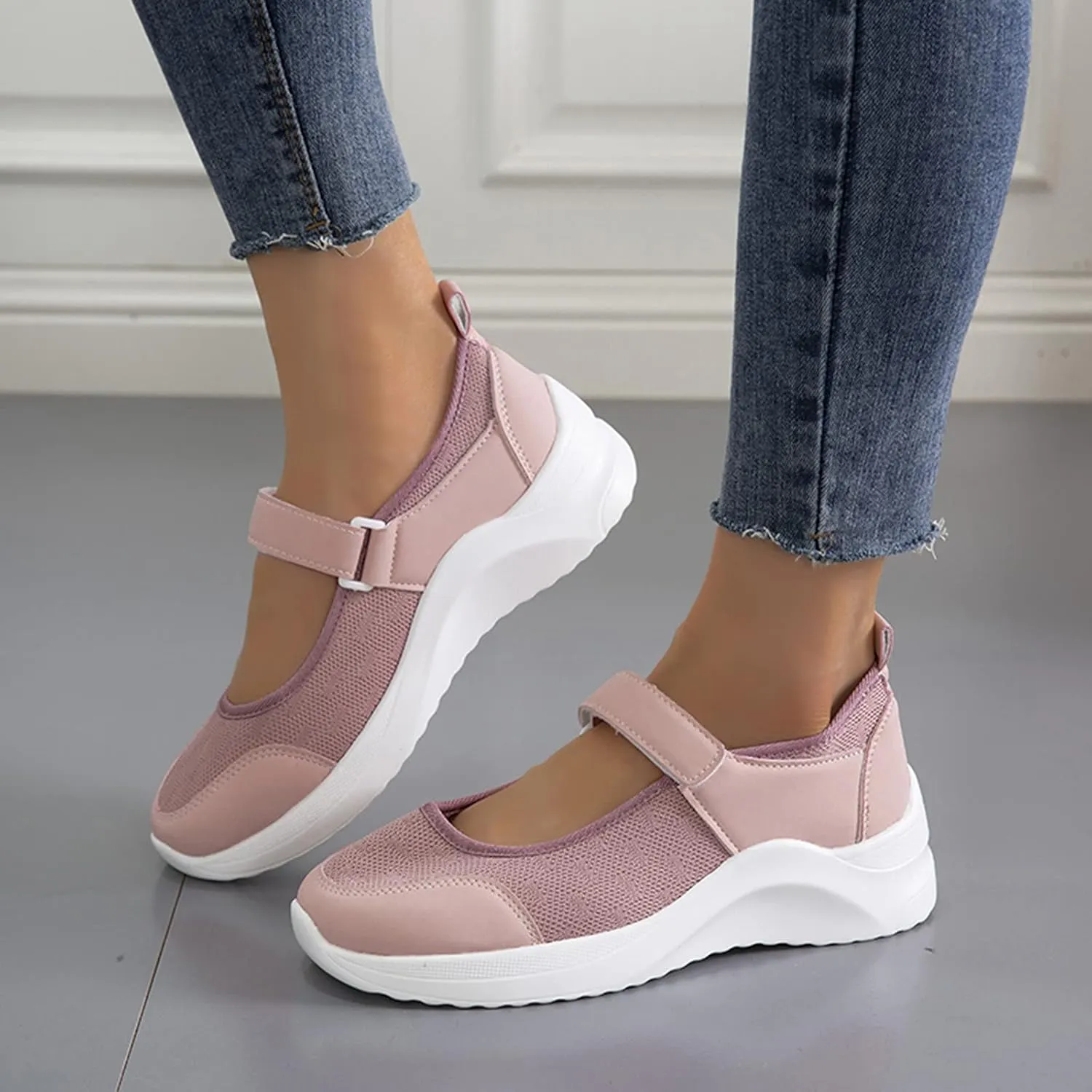 Women Slip On Casual Sneakers Comfortable Walking Shoes Lightweight Canvas Flats Non Slip Breathable Loafers
