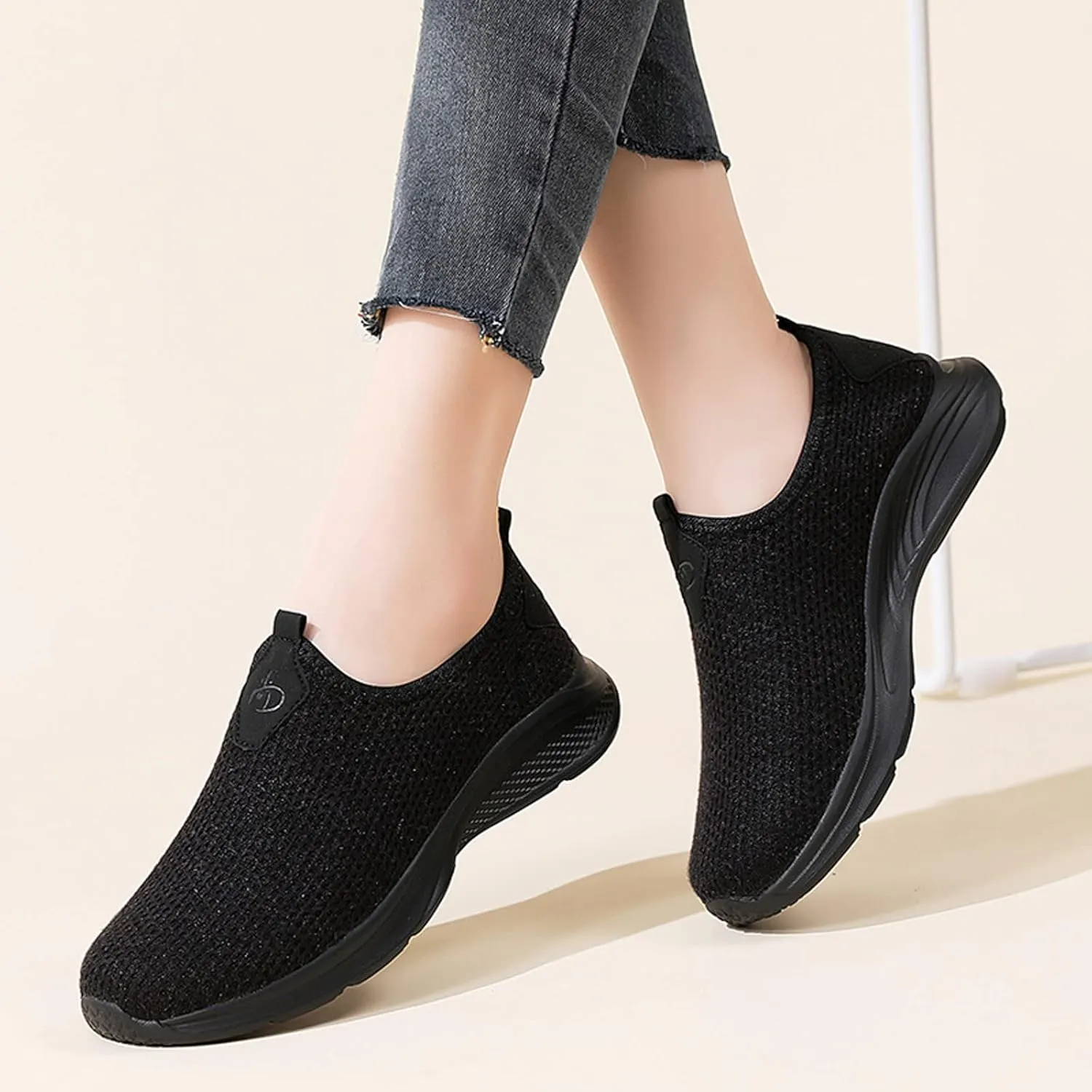 Womens Elastic Slip On Shoes Casual Comfortable Walking Sneakers Lightweight Canvas Flats Non Slip Loafers