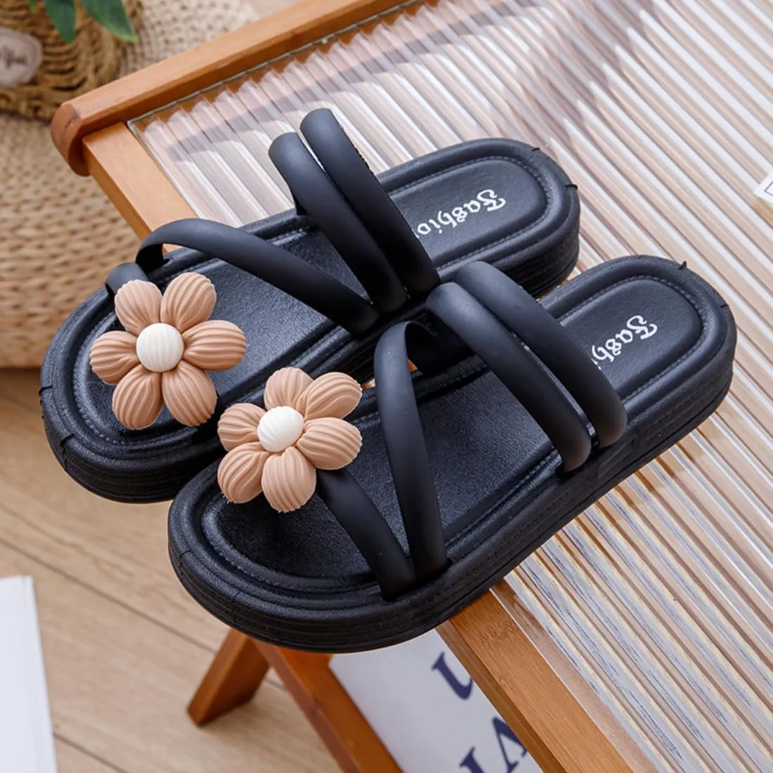 Women’s EVA Platform Flip Flops with 3D Cute Flower Soft Sandals Non-Slip Cushioned Slippers for Indoor & Outdoor