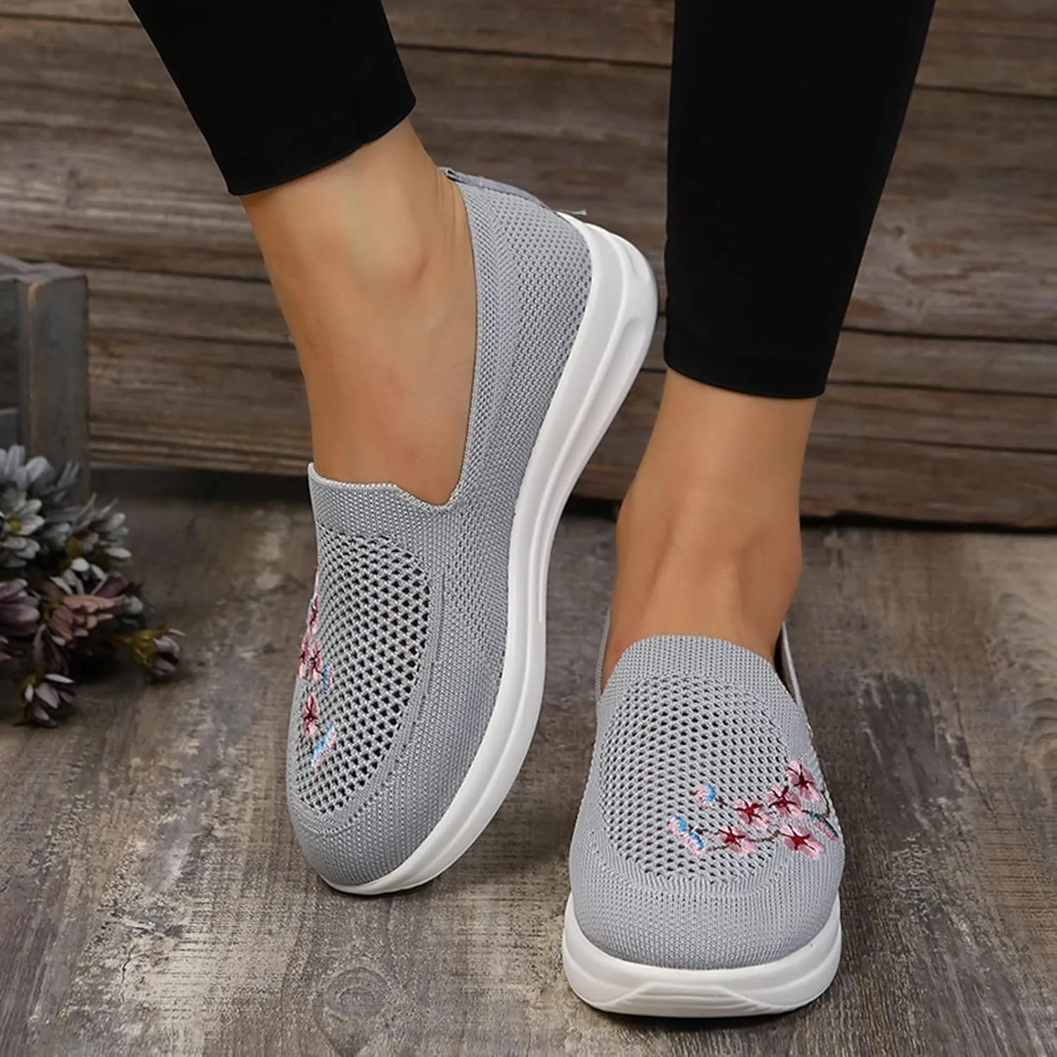 Womens Flat Slip On Sneakers Casual Walking Shoes Lightweight Canvas Comfortable Elastic Non Slip Loafers