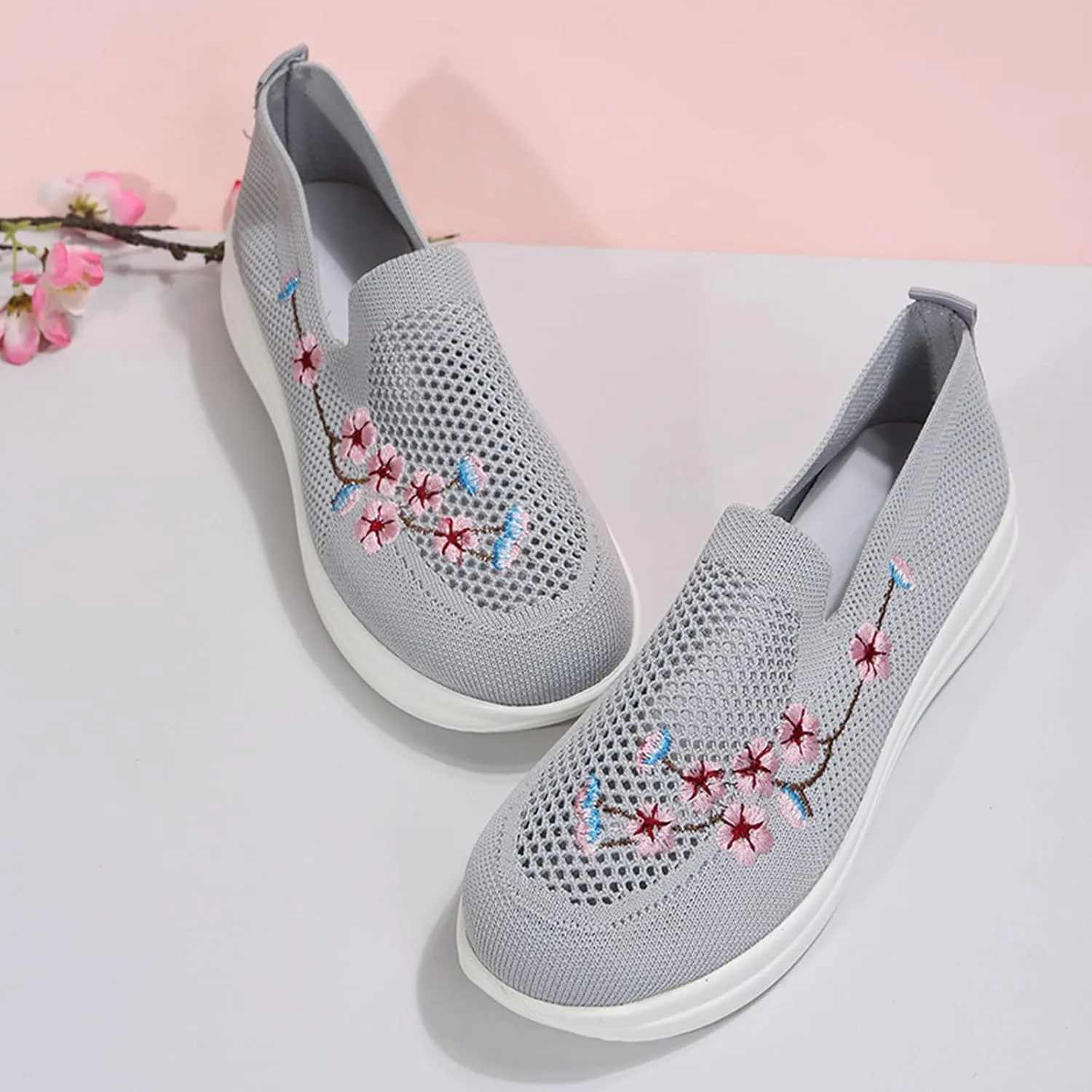 Womens Flat Slip On Sneakers Casual Walking Shoes Lightweight Canvas Comfortable Elastic Non Slip Loafers