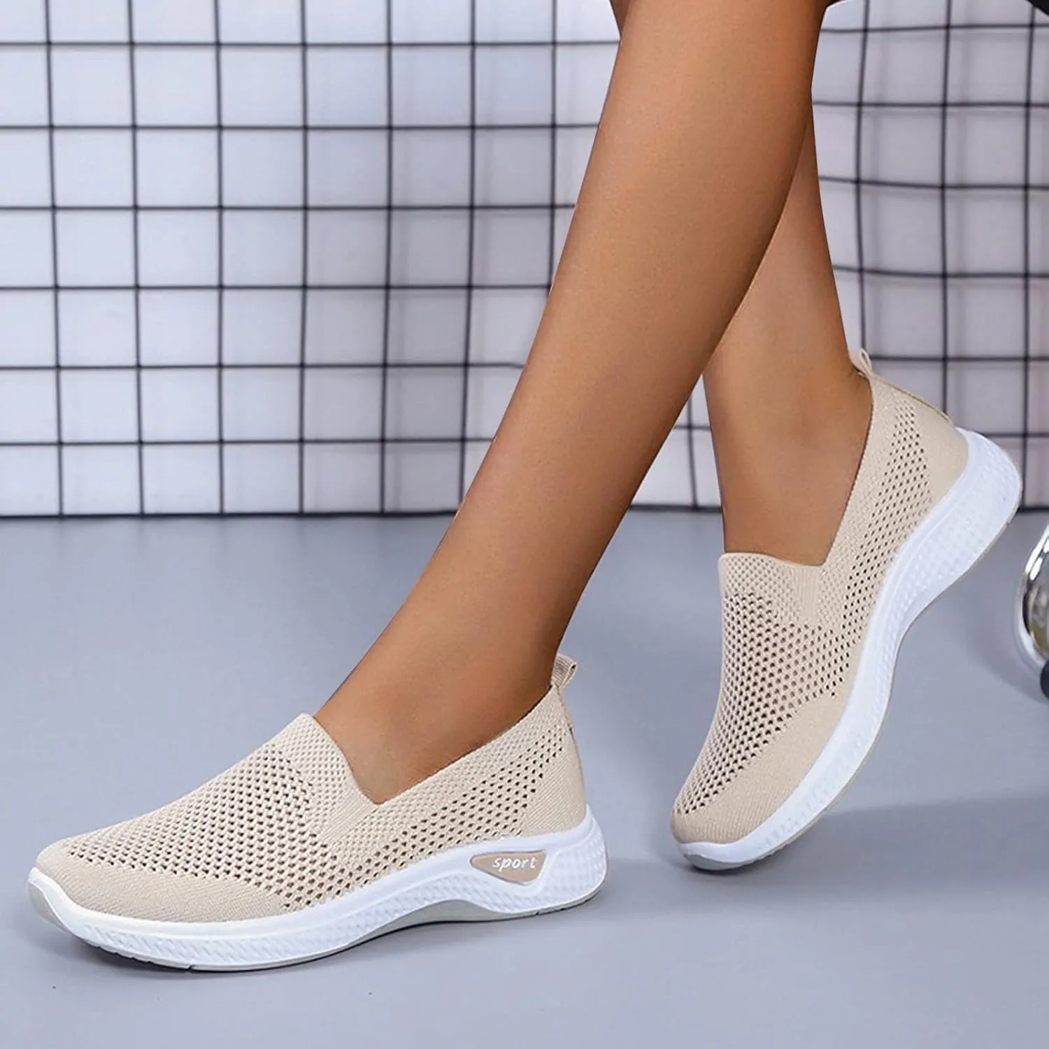 Womens Slip On Loafers Casual Comfortable Walking Shoes Lightweight Canvas Sneakers Non Slip Flat Flats